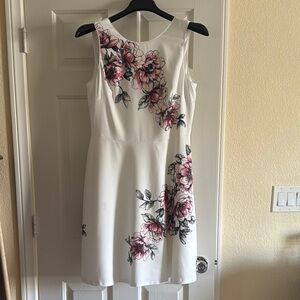 White House Black Market Pink and White Floral Dress